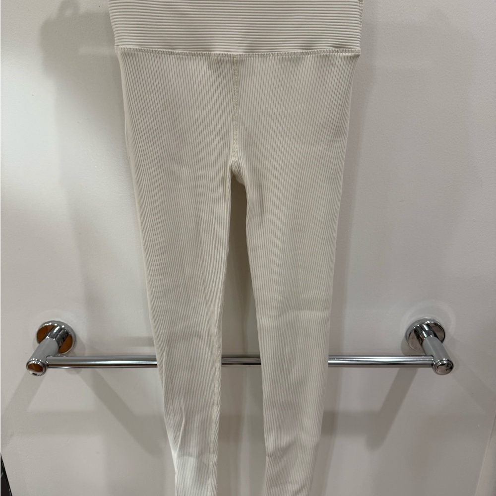 Year of Ours Ivory Ribbed Leggings